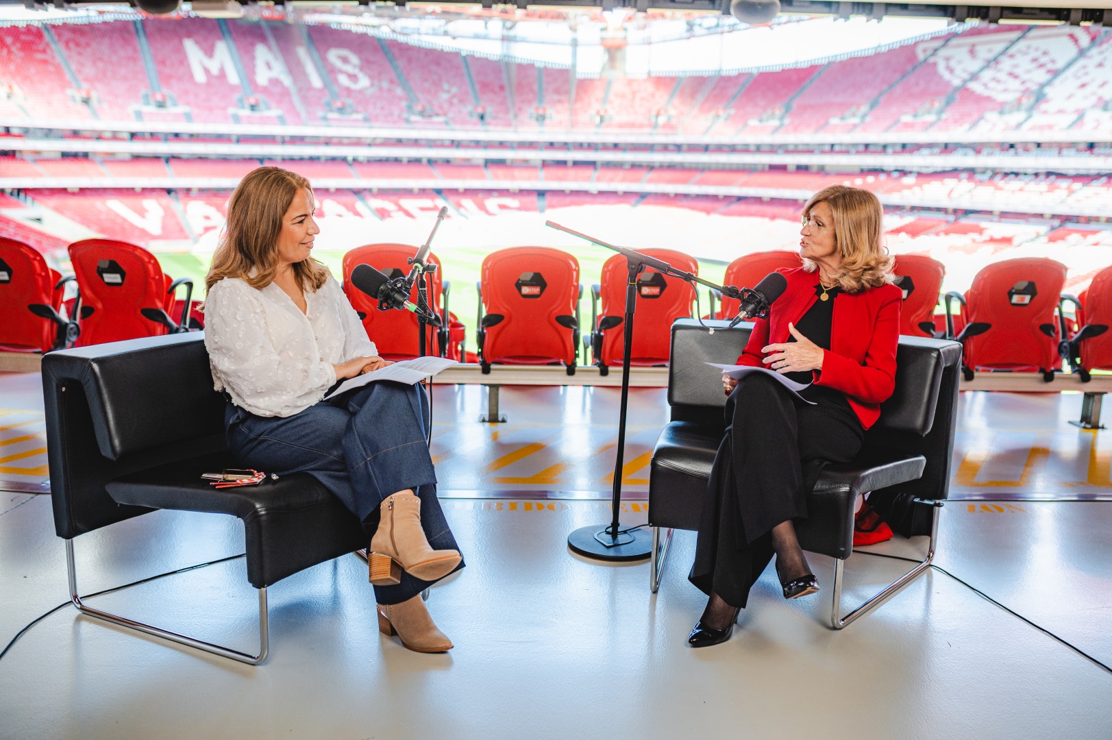 Operação de streaming multicâmera em destaque