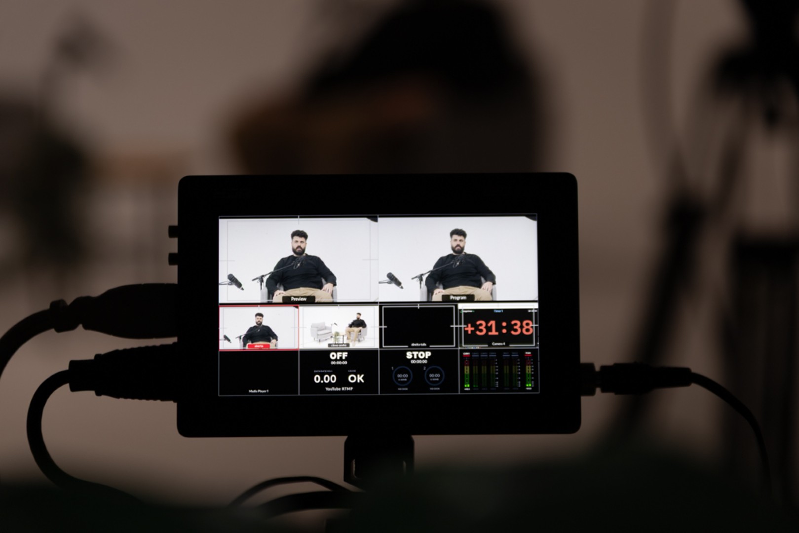 Fotografia real do estúdio de podcast 14